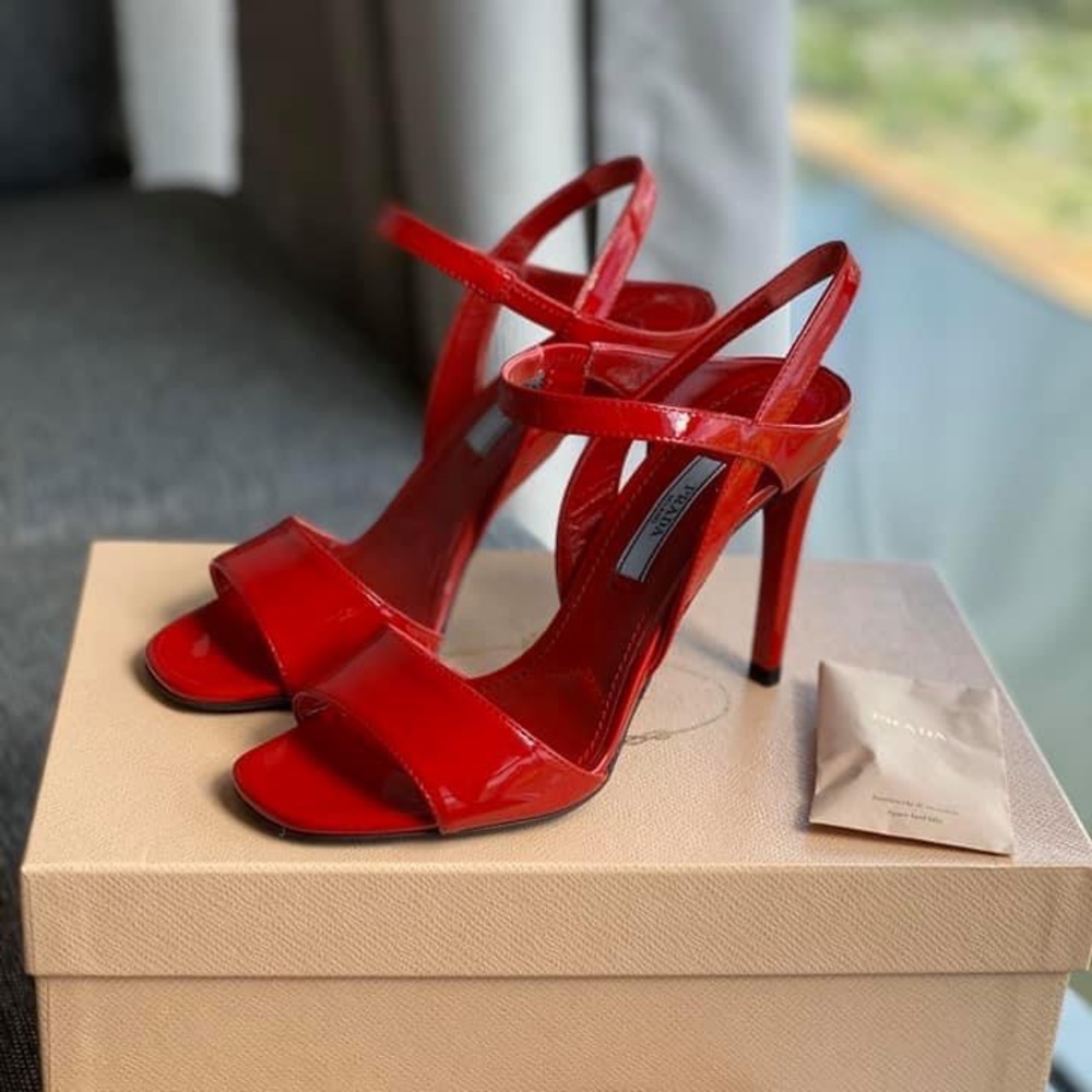 Authentic Prada Red Patent leather sling backs shoes